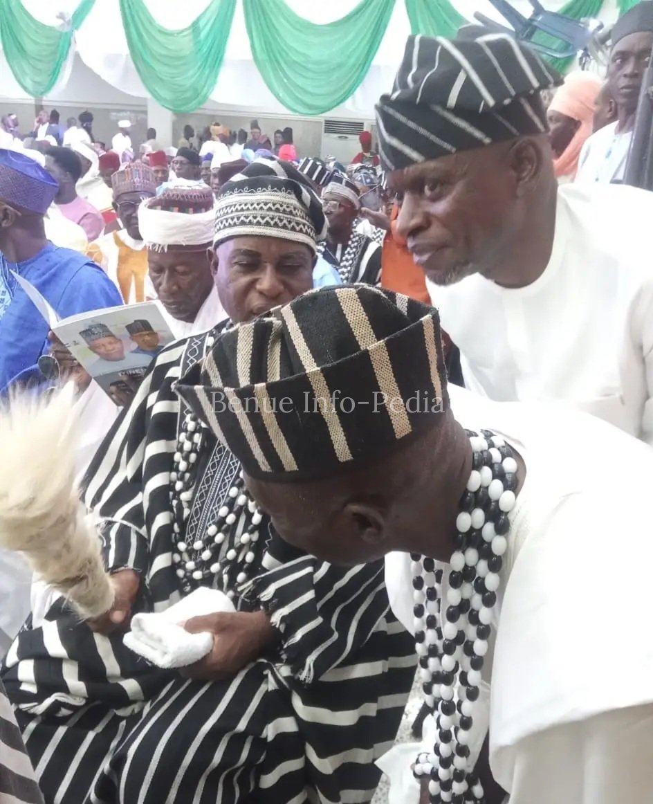 Royal Splendour as Ter Tiv of Nasarawa State, Chief Barr. Geoffrey Iorvaa, Honours Emir of Lafia at 70