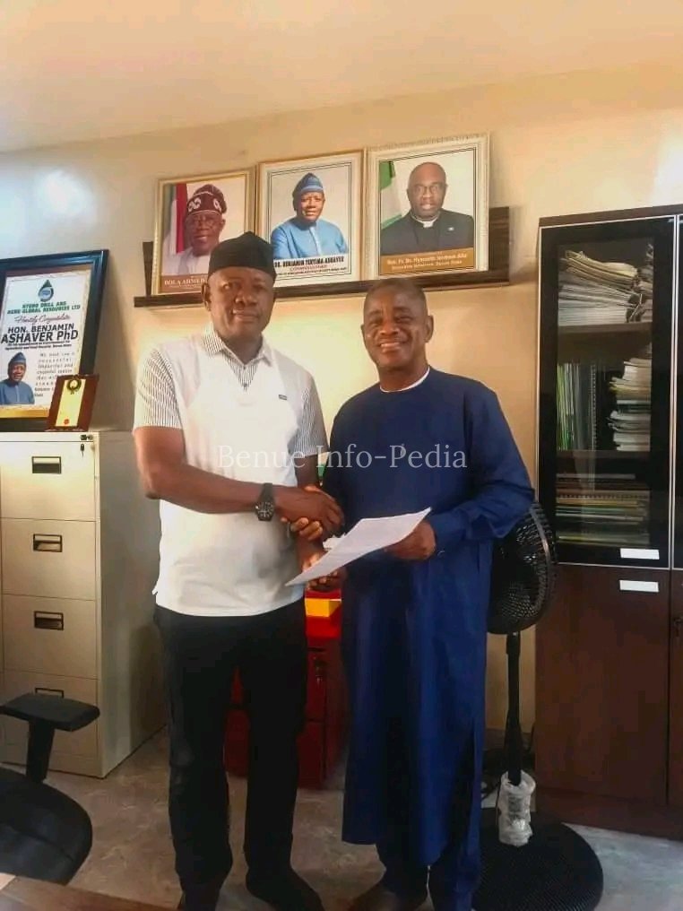 Samuel Agwa Presents IFAD Appointment Letter to Benue Agriculture Commissioner